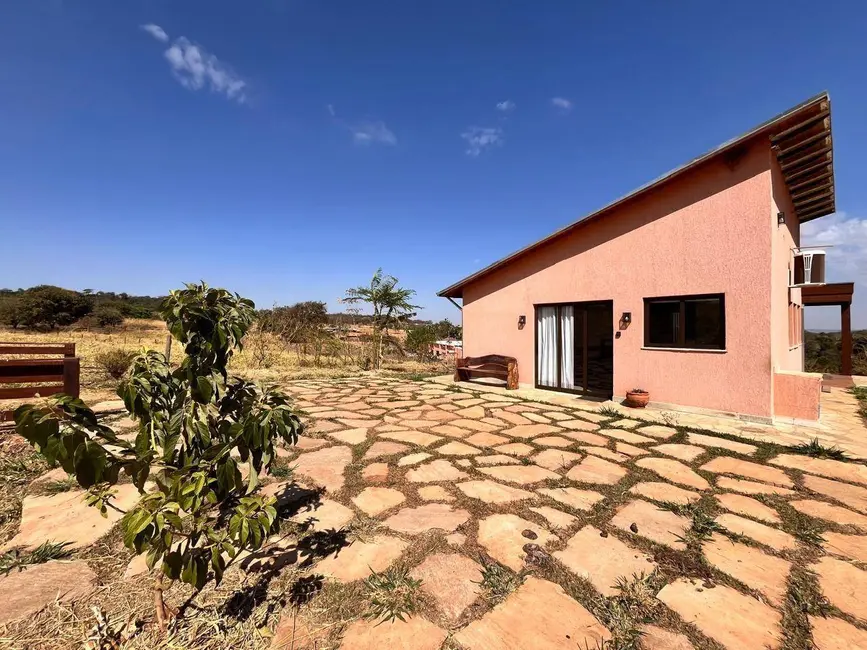 Chácara com 2 quartos para alugar, 7500m2 em Parque Calixtópolis, Anapolis - GO - imagem 1 Foto 1 de Chácara com 2 quartos para alugar, 7500m2 em Parque Calixtópolis, Anapolis - GO