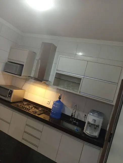 Casa com 3 quartos à venda, 150m2 em Setor Residencial das Rosas, Anapolis - GO - imagem 5 Foto 5 de Casa com 3 quartos à venda, 150m2 em Setor Residencial das Rosas, Anapolis - GO