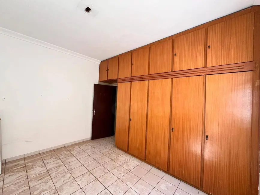 Foto 5 de Casa para alugar, 1107m2 em Jundiaí, Anapolis - GO