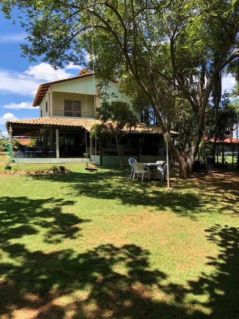 Foto 2 de Sobrado com 3 quartos à venda, 500m2 em Abadiania - GO