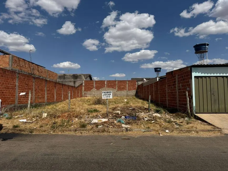 Foto 1 de Terreno / Lote à venda, 300m2 em Parque dos Pirineus, Anapolis - GO