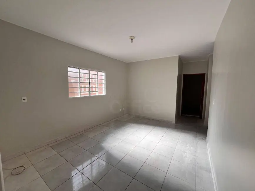 Foto 6 de Casa com 3 quartos para alugar, 330m2 em Anapolis - GO