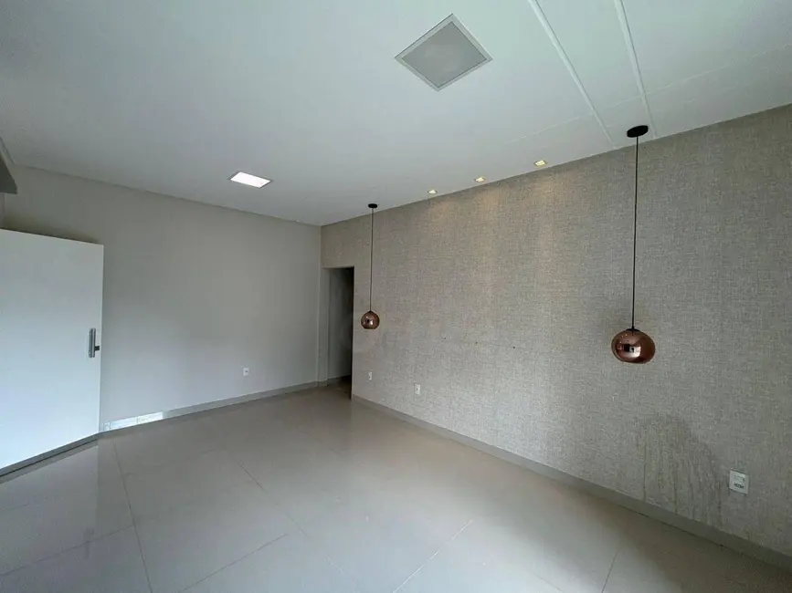 Foto 2 de Casa com 3 quartos à venda, 330m2 em Residencial Anaville, Anapolis - GO