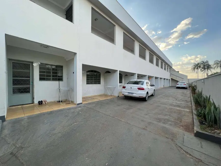 Kitnet com 1 quarto para alugar, 32m2 em Cidade Universitária, Anapolis - GO - imagem 2 Foto 2 de Kitnet com 1 quarto para alugar, 32m2 em Cidade Universitária, Anapolis - GO