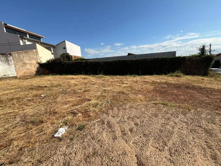 Foto 1 de Terreno / Lote à venda, 350m2 em Jardim Ana Paula, Anapolis - GO
