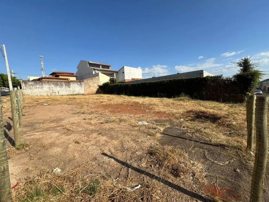 Foto 2 de Terreno / Lote à venda, 350m2 em Jardim Ana Paula, Anapolis - GO