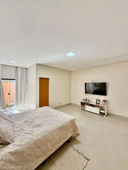 Foto 9 de Casa com 3 quartos à venda, 523m2 em Anápolis City, Anapolis - GO
