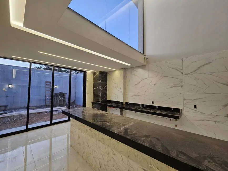 Foto 8 de Sobrado com 4 quartos à venda, 360m2 em Anápolis City, Anapolis - GO