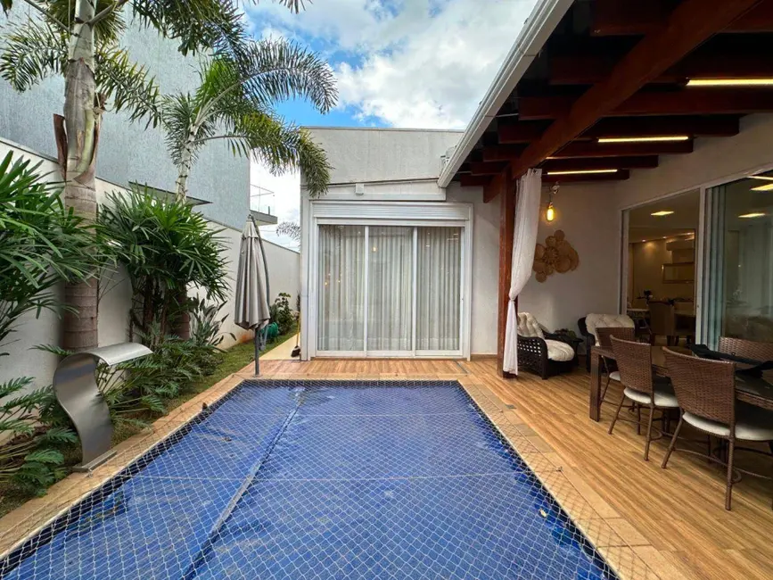 Foto 6 de Sobrado com 4 quartos à venda, 420m2 em Condomínio Residencial Belas Artes, Anapolis - GO