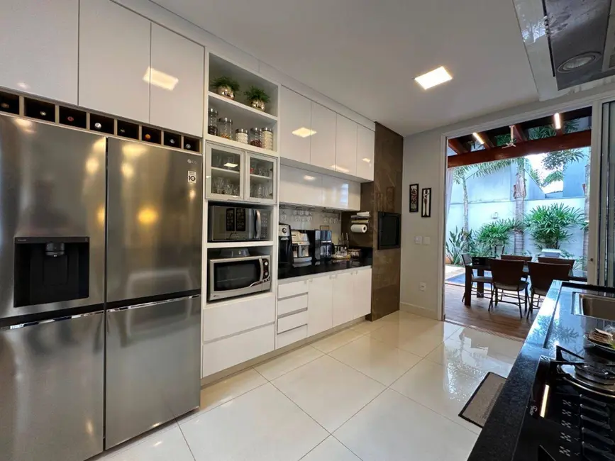 Foto 5 de Sobrado com 4 quartos à venda, 420m2 em Condomínio Residencial Belas Artes, Anapolis - GO