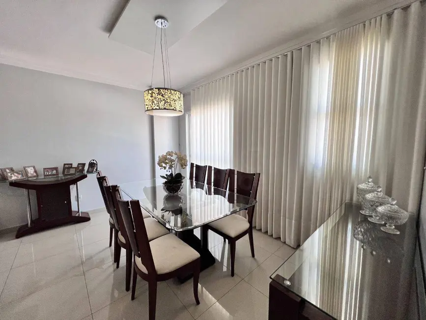 Foto 9 de Apartamento com 3 quartos à venda, 109m2 em Jundiaí, Anapolis - GO