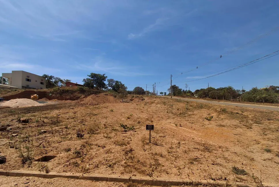 Foto 3 de Terreno / Lote à venda, 1029m2 em Abadiania - GO