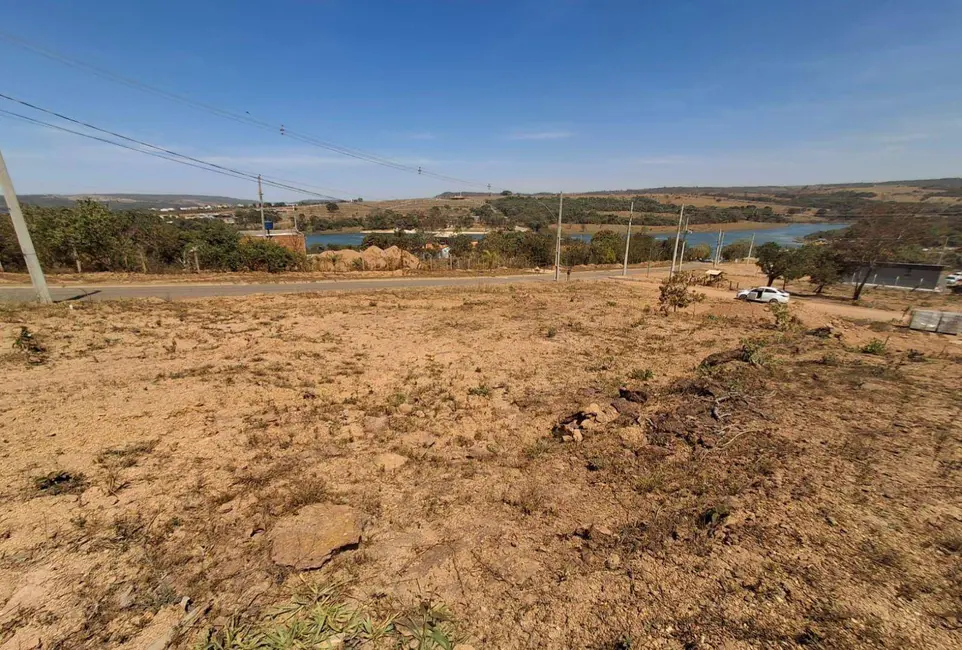 Foto 2 de Terreno / Lote à venda, 1029m2 em Abadiania - GO