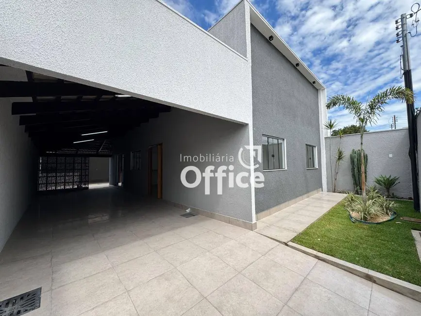Foto 1 de Casa com 3 quartos à venda, 343m2 em Vila Sul, Anapolis - GO