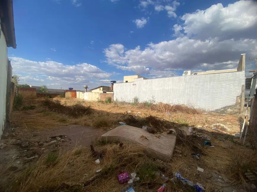 Foto 3 de Terreno / Lote à venda, 382m2 em JK Nova Capital, Anapolis - GO