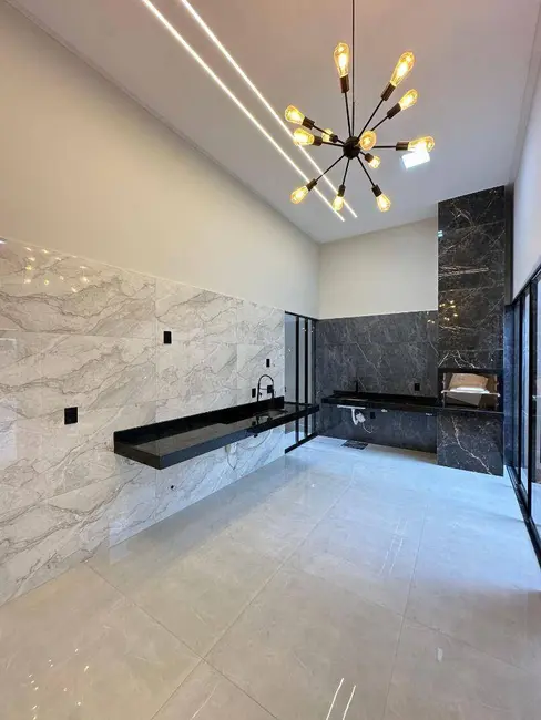 Casa com 3 quartos à venda, 211m2 em Anapolis - GO - imagem 5 Foto 5 de Casa com 3 quartos à venda, 211m2 em Anapolis - GO