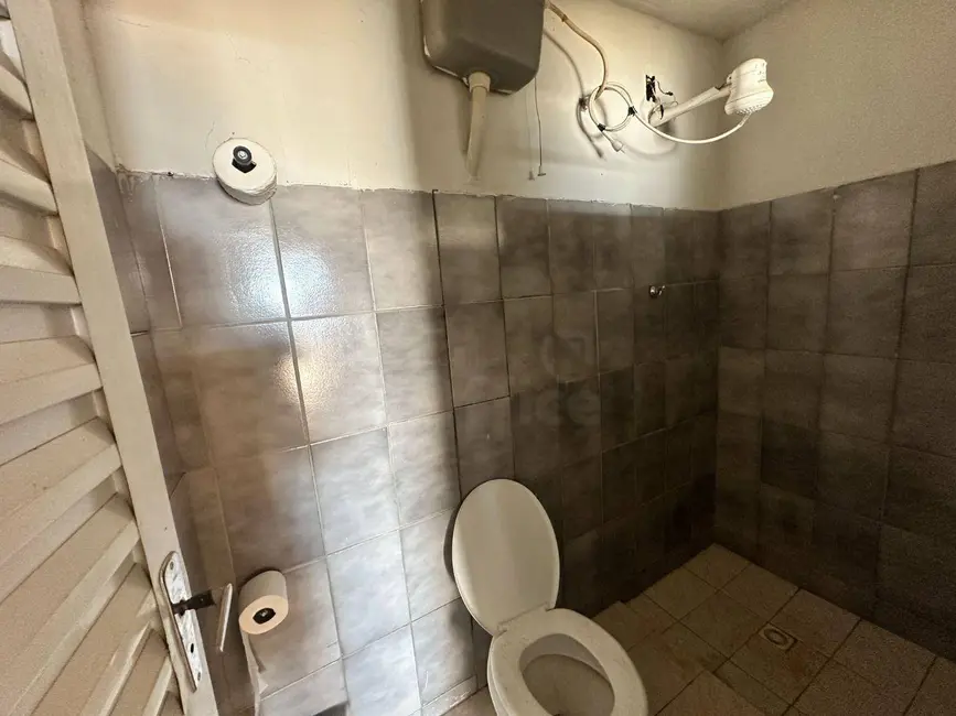 Armazém / Galpão à venda, 300m2 em Nova Vila Jaiara, Anapolis - GO - imagem 8 Foto 8 de Armazém / Galpão à venda, 300m2 em Nova Vila Jaiara, Anapolis - GO