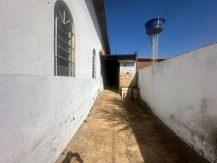 Armazém / Galpão à venda, 300m2 em Nova Vila Jaiara, Anapolis - GO - imagem 3 Foto 3 de Armazém / Galpão à venda, 300m2 em Nova Vila Jaiara, Anapolis - GO