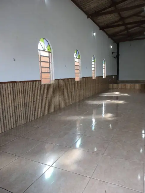 Foto 2 de Armazém / Galpão à venda, 300m2 em Nova Vila Jaiara, Anapolis - GO
