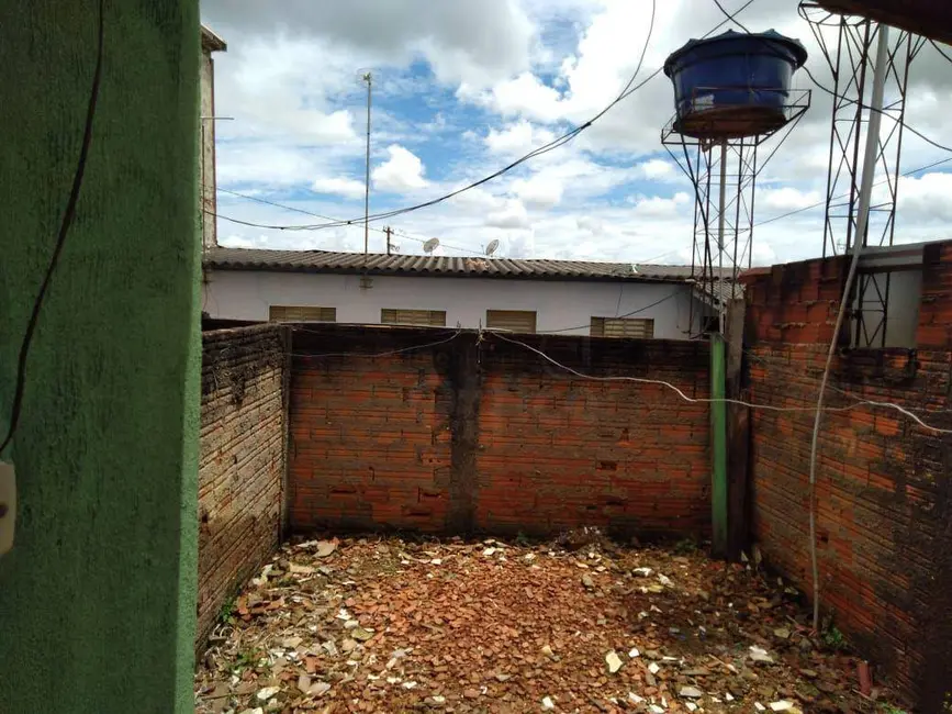 Foto 6 de Casa com 6 quartos à venda, 300m2 em Parque dos Pirineus, Anapolis - GO