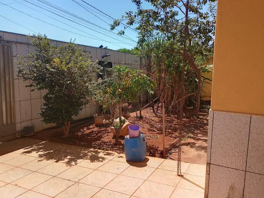 Casa com 3 quartos à venda, 420m2 em Anápolis City, Anapolis - GO - imagem 5 Foto 5 de Casa com 3 quartos à venda, 420m2 em Anápolis City, Anapolis - GO