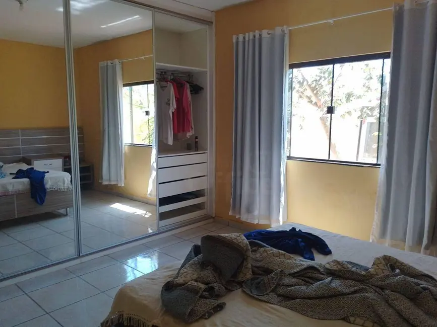 Casa com 3 quartos à venda, 420m2 em Anápolis City, Anapolis - GO - imagem 1 Foto 1 de Casa com 3 quartos à venda, 420m2 em Anápolis City, Anapolis - GO
