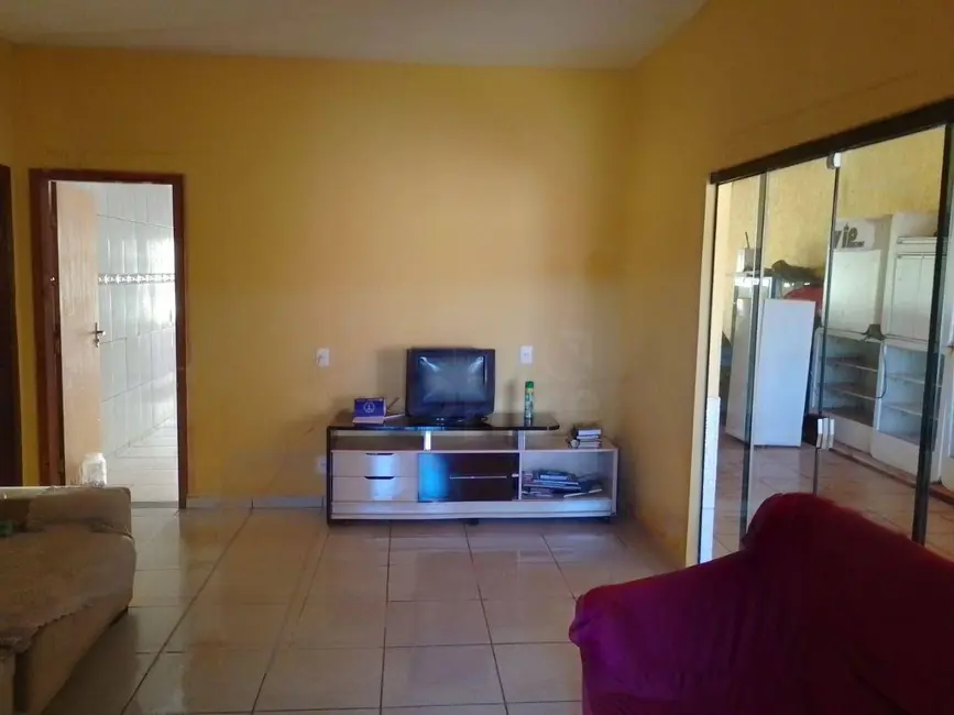 Casa com 3 quartos à venda, 420m2 em Anápolis City, Anapolis - GO - imagem 2 Foto 2 de Casa com 3 quartos à venda, 420m2 em Anápolis City, Anapolis - GO