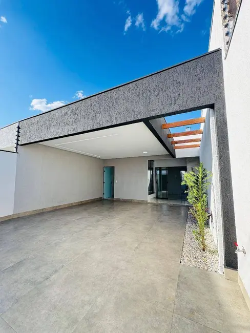 Casa com 3 quartos à venda, 150m2 em Anapolis - GO - imagem 2 Foto 2 de Casa com 3 quartos à venda, 150m2 em Anapolis - GO