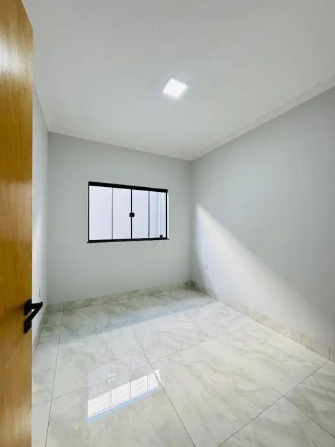 Casa com 3 quartos à venda, 150m2 em Anapolis - GO - imagem 9 Foto 9 de Casa com 3 quartos à venda, 150m2 em Anapolis - GO
