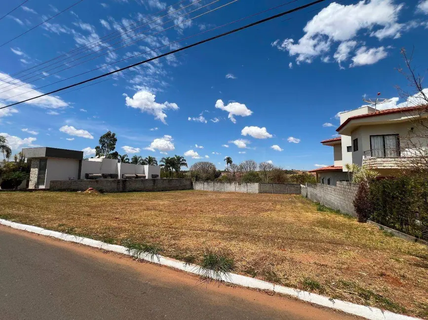 Foto 6 de Terreno / Lote à venda, 599m2 em Anapolis - GO
