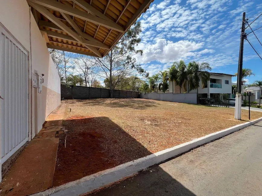 Foto 1 de Terreno / Lote à venda, 567m2 em Anapolis - GO