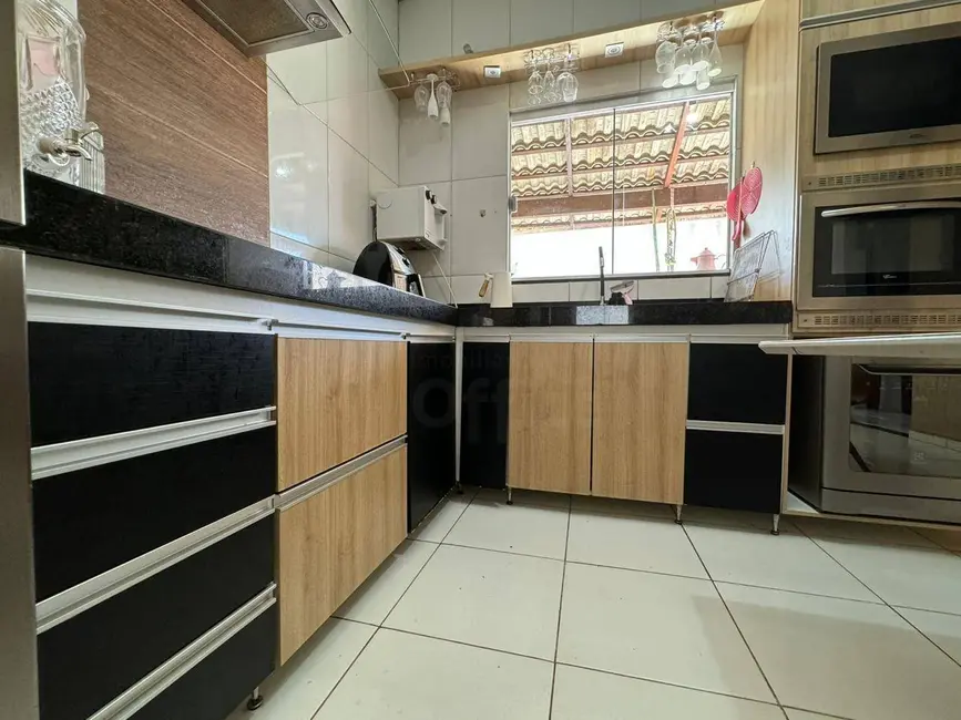 Foto 6 de Casa com 2 quartos à venda, 200m2 em Jardim Alvorada, Anapolis - GO