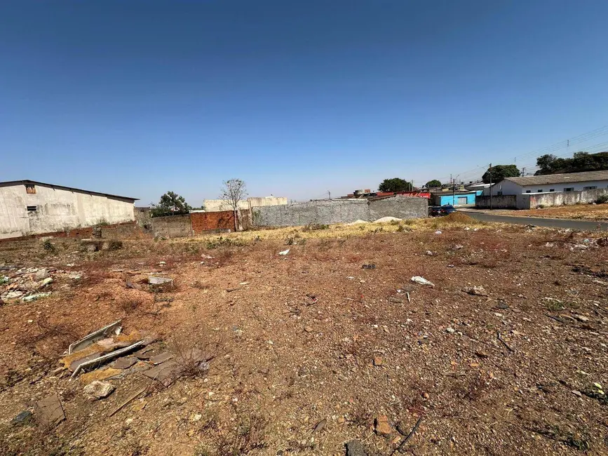 Foto 3 de Terreno / Lote à venda, 299m2 em Calixtolândia, Anapolis - GO
