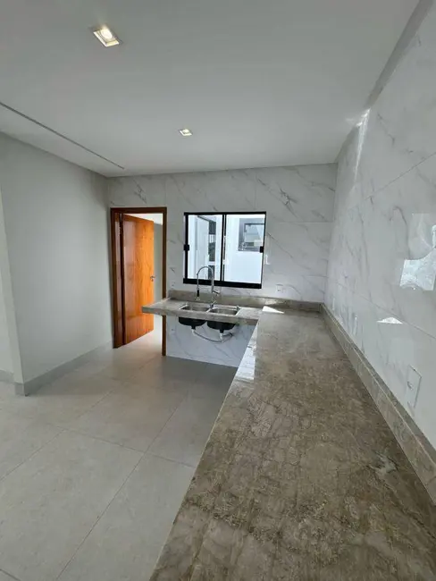 Casa com 3 quartos à venda, 258m2 em Jardim Europa, Anapolis - GO - imagem 6 Foto 6 de Casa com 3 quartos à venda, 258m2 em Jardim Europa, Anapolis - GO