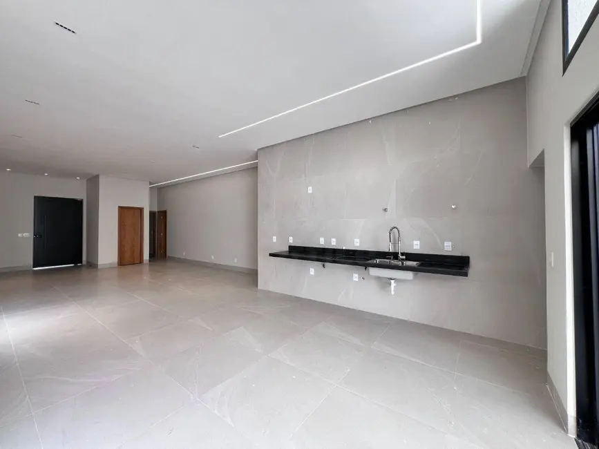 Foto 5 de Casa de Condomínio com 4 quartos à venda, 360m2 em Anapolis - GO