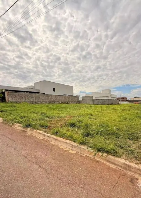 Foto 2 de Terreno / Lote à venda, 420m2 em Condomínio Residencial Grand Trianon, Anapolis - GO
