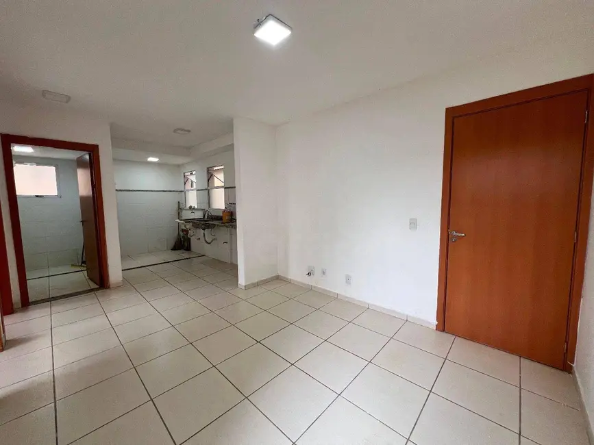 Foto 2 de Apartamento com 2 quartos à venda em Vila Fabril, Anapolis - GO