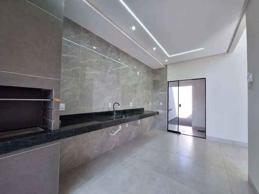 Casa com 3 quartos à venda, 150m2 em Anapolis - GO - imagem 5 Foto 5 de Casa com 3 quartos à venda, 150m2 em Anapolis - GO