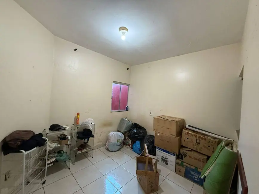 Casa com 3 quartos à venda, 200m2 em Santos Dumont, Anapolis - GO - imagem 9 Foto 9 de Casa com 3 quartos à venda, 200m2 em Santos Dumont, Anapolis - GO