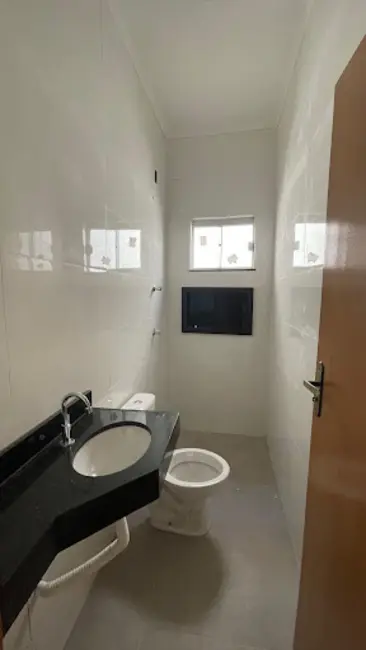 Casa com 3 quartos à venda, 200m2 em Residencial Shangrilá, Anapolis - GO - imagem 9 Foto 9 de Casa com 3 quartos à venda, 200m2 em Residencial Shangrilá, Anapolis - GO