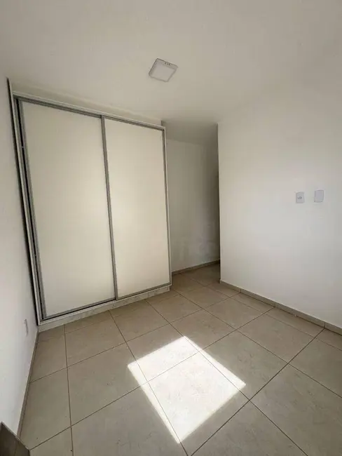Foto 4 de Apartamento com 2 quartos à venda, 43m2 em Anapolis - GO
