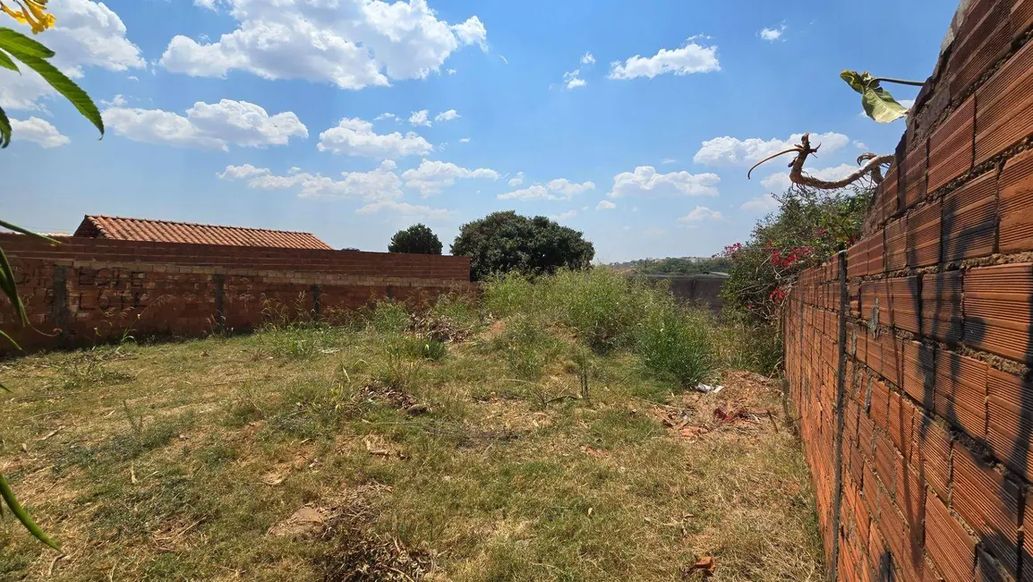 Foto 2 de Terreno / Lote à venda, 360m2 em Jibran El Hadj, Anapolis - GO