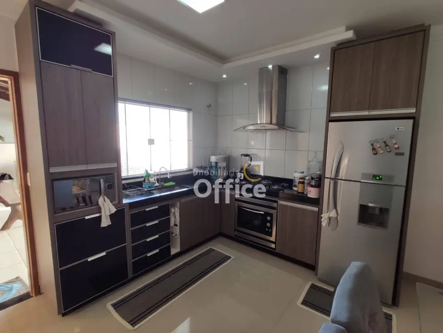 Foto 7 de Casa com 3 quartos à venda, 300m2 em Parque Brasília 2ª Etapa, Anapolis - GO