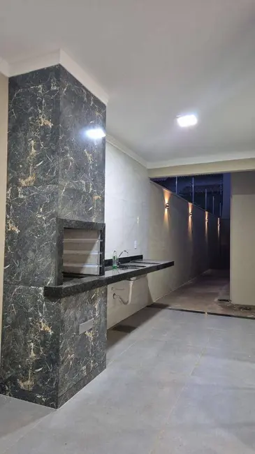 Foto 3 de Casa com 3 quartos à venda, 150m2 em Jibran El Hadj, Anapolis - GO