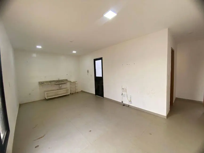 Foto 3 de Casa de Condomínio com 2 quartos à venda, 200m2 em Residencial Itatiaia, Anapolis - GO