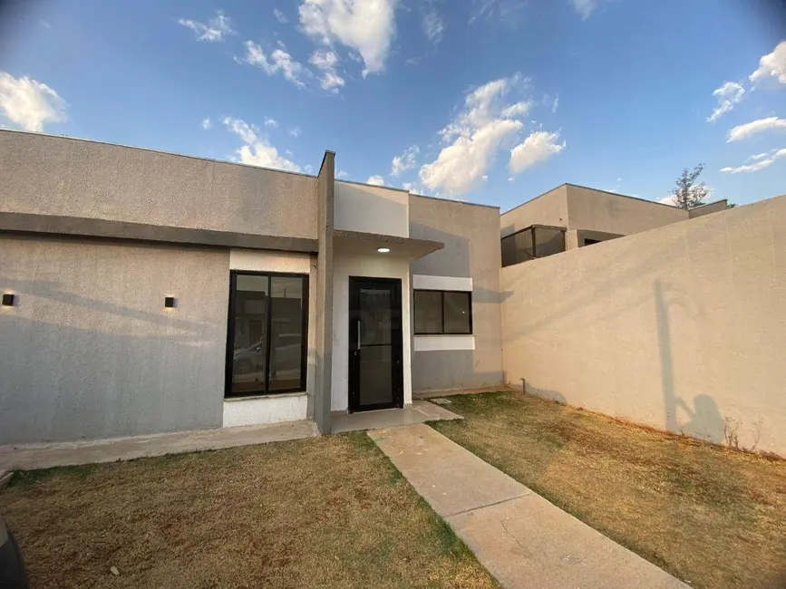 Foto 1 de Casa de Condomínio com 2 quartos à venda, 200m2 em Residencial Itatiaia, Anapolis - GO