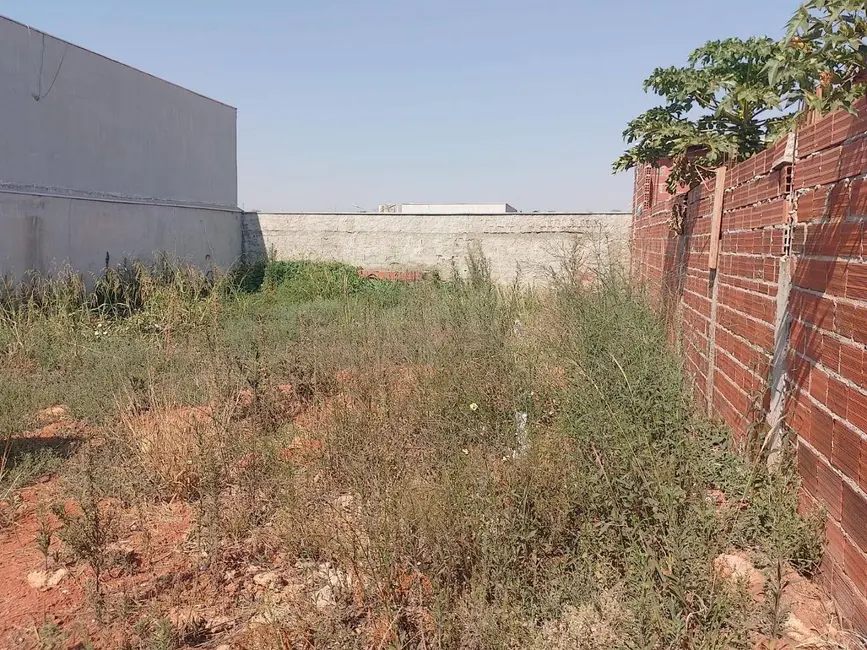 Foto 4 de Terreno / Lote à venda, 200m2 em Anapolis - GO