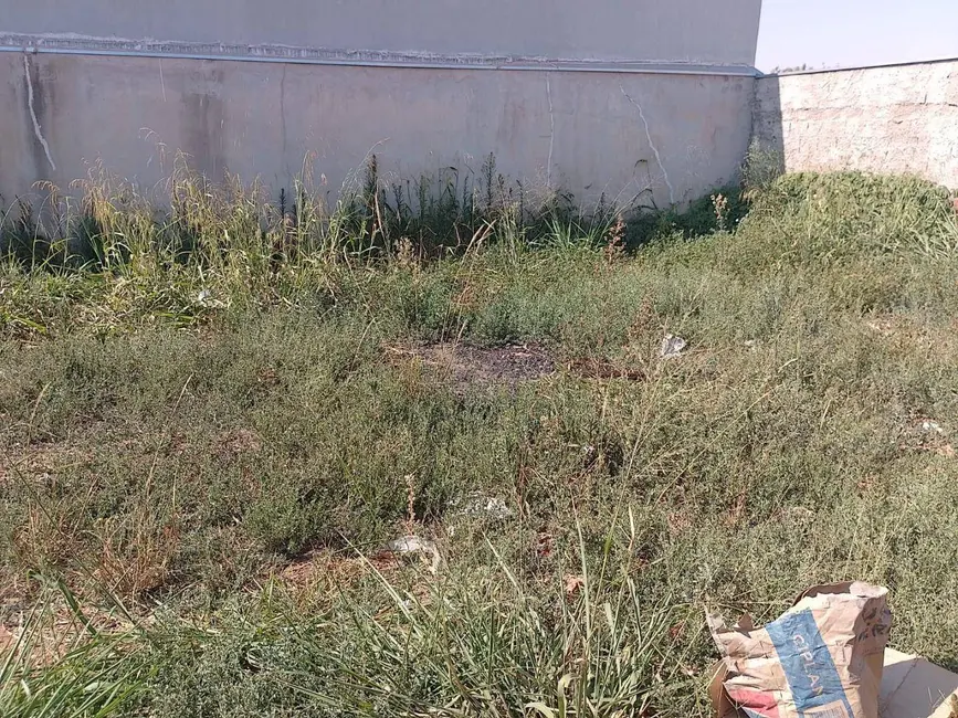 Foto 2 de Terreno / Lote à venda, 200m2 em Anapolis - GO