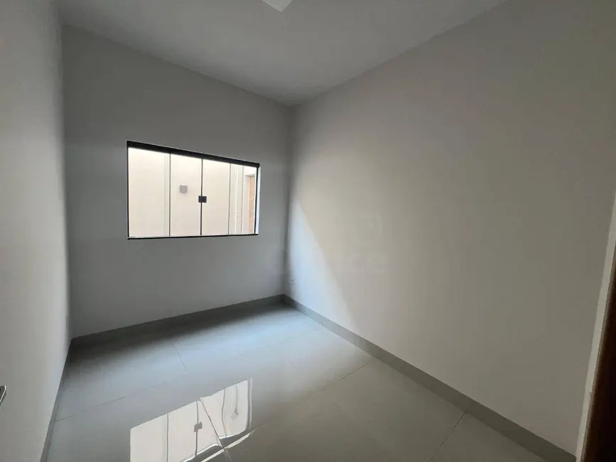 Casa com 3 quartos à venda, 150m2 em Residencial Alfredo Abrahão, Anapolis - GO - imagem 5 Foto 5 de Casa com 3 quartos à venda, 150m2 em Residencial Alfredo Abrahão, Anapolis - GO