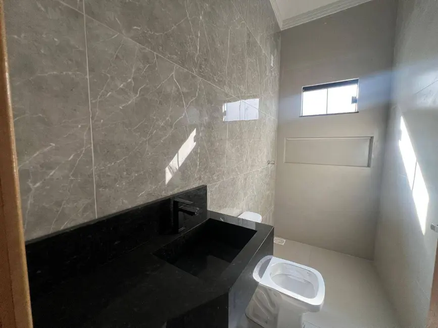 Casa com 3 quartos à venda, 150m2 em Residencial Alfredo Abrahão, Anapolis - GO - imagem 6 Foto 6 de Casa com 3 quartos à venda, 150m2 em Residencial Alfredo Abrahão, Anapolis - GO